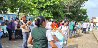 Desalojan hospital del IMSS en Coatzacoalcos por fuga de gas