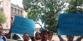 Con manifestación exigen un maestro para primaria de Zongolica.