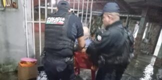 LLuvias fuertes en #Minatitlán desborda ríos Acopote y Chiquito .