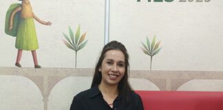 Escritoras viven gran momento: Itzel Guevara .