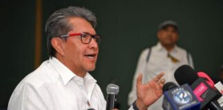 Monreal plantea a candidatos de Morena a cancelar espectaculares y pinta de bardas personales.