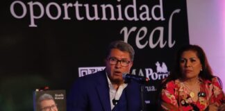 Ricardo Monreal presenta experiencias personales y políticas en su libro “Una Oportunidad Real”