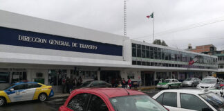 El trámite de la licencia .