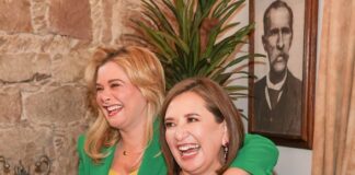 Xochitl presenta un amparo para frenar expresiones de AMLO en su contra.