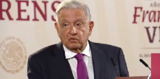 AMLO ajustará su gabinete. Anunciará los relevos este lunes