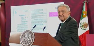 AMLO advierte al TEPJF que podría iniciarles proceso de desafuero y vuelve a lanzarse contra Xóchitl Gálvez