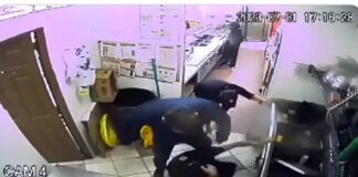 #Videos Criminal y cobarde sujeto agrede a un adolescente en SLP. La fiscalía no lo ha detenido