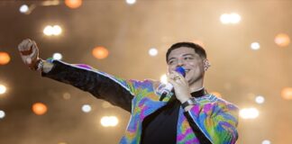 Eduin Caz revela a sus fans que estuvo hospitalizado porque padeció cáncer