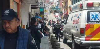 Fallece una persona por infarto en centro histórico de Xalapa.