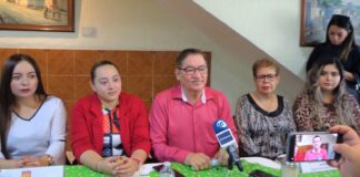 Acusan fuego amigo contra ayuntamiento de Xalapa de Ivonne Cisneros Luján.