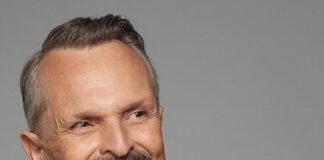 Miguel Bosé y sus hijos sufren violento asalto en su casa de Ciudad de México .