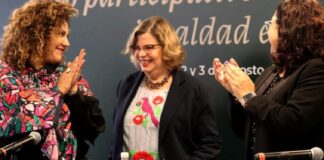 Nadine Gasman pide a políticas «aguantar vara» ante violencia. Contradice objetivos de Inmujeres