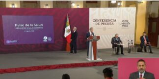 AMLO abre la posibilidad de venta de Vacunas COVID-19 en farmacias.