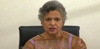 Beatriz Paredes presenta Informe de trabajo anual de Relaciones Exteriores y el Caribe .