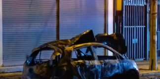 Ola de atentados explosivos sacude a Ecuador .