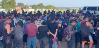 Eagle Pass Texas emite declaratoria de emergencia por crisis migrante