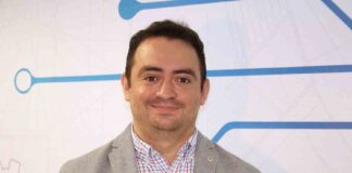 Investigador de la UAG patenta prótesis que funciona con comando de voz .