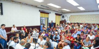 Lunes de audiencias ciudadanas en Xalapa. .