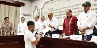 Con educación y alfabetización se construye una mejor sociedad: Ricardo Ahued