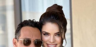 Marc Anthony y Nadia Ferreira habrían bautizado a su bebé en tierras mexicanas .