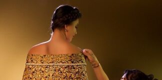 Yas González crea diseño inspirada en la Virgen de la Caridad del Cobre.