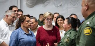 Presidenta de Honduras y Secretario de Seguridad Nacional de EUA recorren albergues