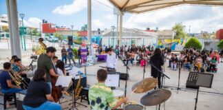 Realiza Ayuntamiento de Xalapa concierto de Big Band, en El Moral .