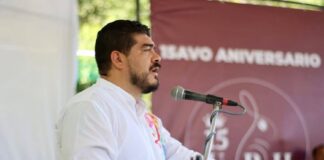 Zenyazen Escobar celebra 15 años de la Politécnica de Huatusco