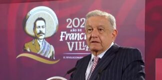 AMLO desafía al INE al mantener su postdata contra los ‘reaccionarios’