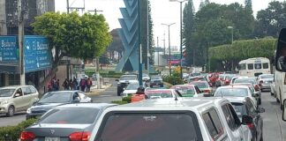 Caos vial el fin de semana por desfiles de catrinas en Xalapa