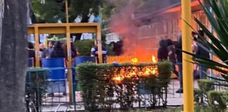 Tres lesionados en ataque de encapuchados a CCH Azcapotzalco de la UNAM