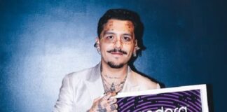 Christian Nodal entra al codiciado círculo de los “billonarios” por sus éxitos musicales