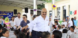 Entrega Ayuntamiento de Xalapa domo en El Tronconal .