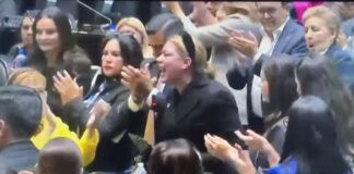 Selene Ávila, Diputada de Morena llama traidores a su bancada. Simulan justicia social les grita #Video