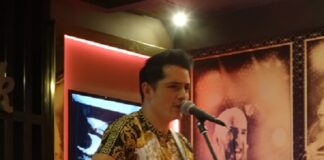 El cantante mexicano, Fehr Rivas realiza gira por España.