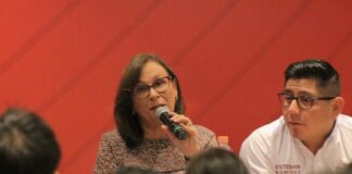 Rocío Nahle anuncia construcción inmediata de 12 mil 500 comités de Morena en 212 municipios.