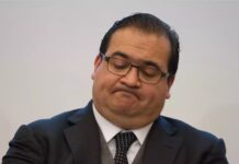 El peso de una noche muy larga.