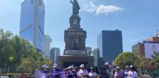 Marchan en el Día de las Muertas. Por amor a ellas y contra la violencia.