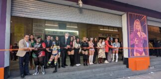 ONU Inaugura mural por los derechos de las mujeres en Catedral de la lucha libre mexicana #25N