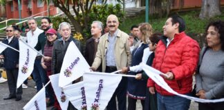 Entrega Ricardo Ahued vehículos operativos para mejorar los servicios públicos .