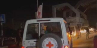 Hamás libera al primer grupo de 13 rehenes y grupo de tailandeses, los entregan a la Cruz Roja