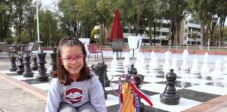Alondra Bagatella Ávalos, de 8 años de edad, cierra 2023 con título mundial de ajedrez