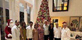 Reaparece Peña Nieto junto a Hillary y Bill Clinton en Dominicana