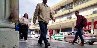 Más de 30 años de tradición de broma de la cartera #Xalapa.