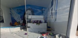 Vandalizan la tumba de Debanhy Escobar en Nuevo León .