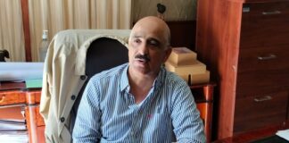 Ricardo Ahued urge a Cuitlàhuac García a apresurar obra pública en Lázaro Cárdenas tras agresiones de vecinos.