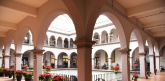 El lunes permanecerá cerrado Palacio Municipal de Xalapa.