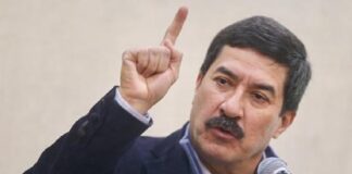 Javier Corral denuncia campaña de odio en su contra por este motivo.