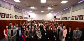 Toman protesta a presidentas y presidentes de los 30 consejos distritales del OPLE Veracruz.