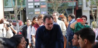 Pepe Yunes arranca precampaña con diálogo abierto con jóvenes